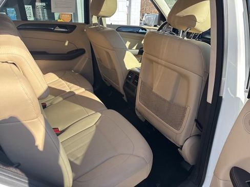 Used 2018 Mercedes-Benz GLE 350 4MATIC w/ Premium 1 Package image 9
