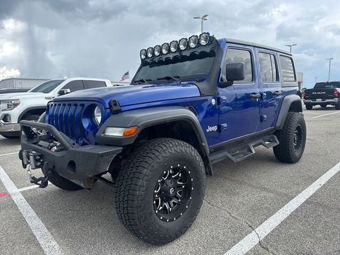 Used 2018 Jeep Wrangler Unlimited Sport S AWD/4WD image 1