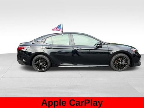 Used 2026 Toyota Camry SE w/ Convenience Package FWD image 9