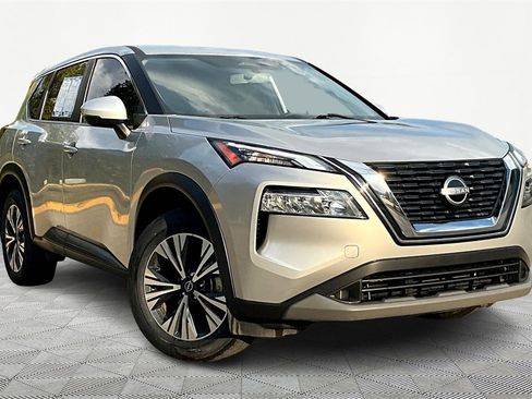 Used 2022 Nissan Rogue SV image 12