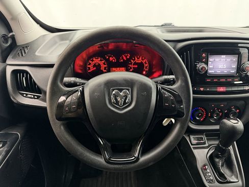 Used 2020 RAM ProMaster City Tradesman image 9