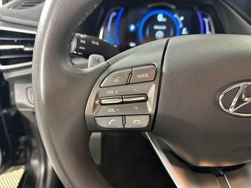 Used 2021 Hyundai Ioniq SE image 15