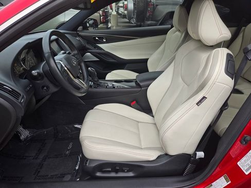 Used 2022 INFINITI Q60 Red Sport 400 w/ Carbon Fiber Package RWD image 14