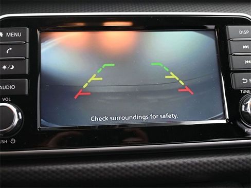 Used 2025 Nissan Kicks Play S image 12