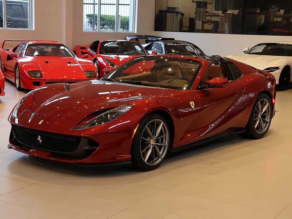 Certified 2023 Ferrari 812 GTS RWD image 31