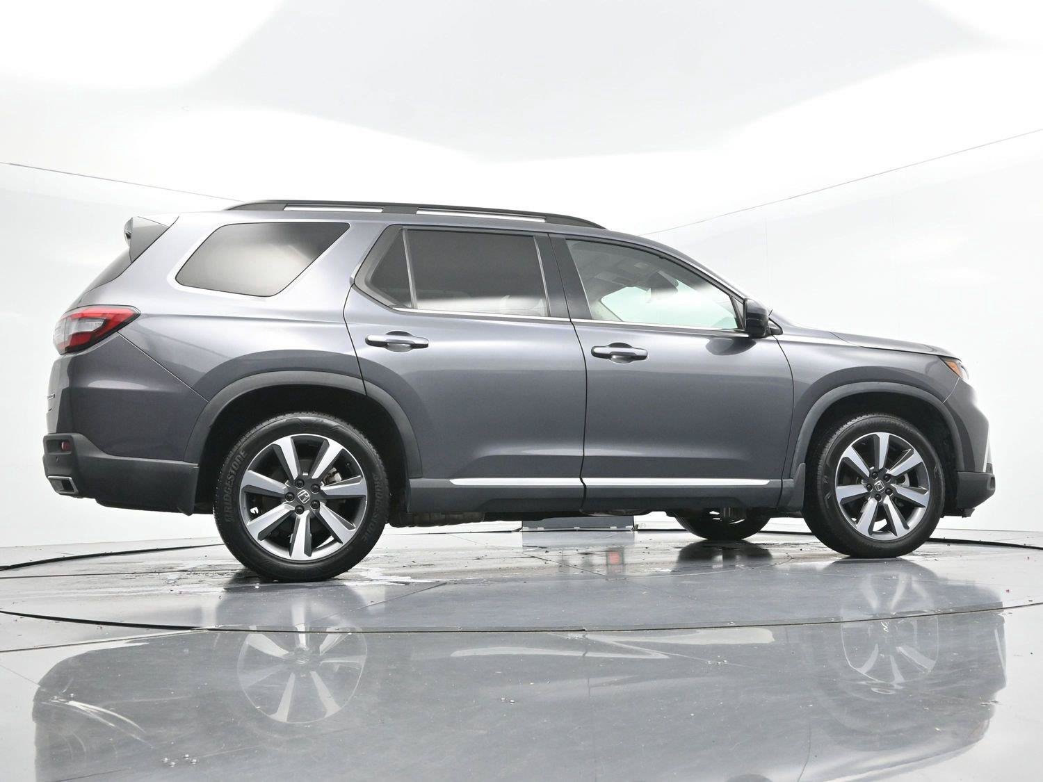 Used 2024 Honda Pilot Touring image 56
