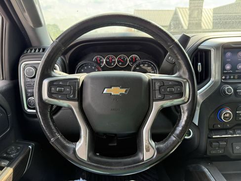 Used 2020 Chevrolet Silverado 2500 LT w/ Texas Edition AWD/4WD image 10