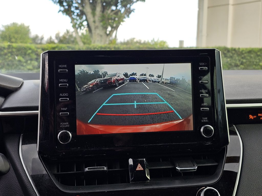 Used 2019 Toyota Corolla SE FWD image 19