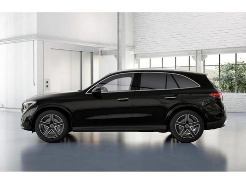 Certified 2026 Mercedes-Benz GLC 300 image 34