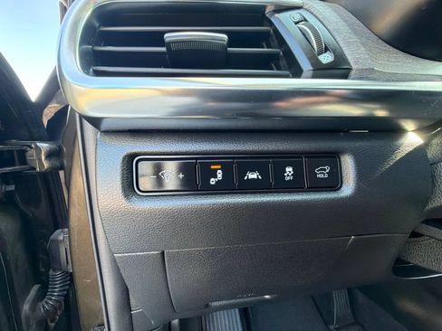 Used 2022 Kia Telluride EX w/ EX Premium Package AWD/4WD image 22