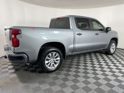 Used 2024 Chevrolet Silverado 1500 Custom image 7