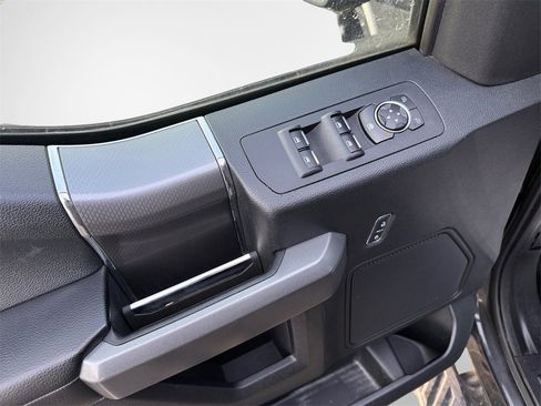 Used 2015 Ford F150 XLT w/ Equipment Group 301A Mid image 14