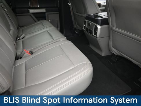 Used 2019 Ford F150 Lariat AWD/4WD image 10