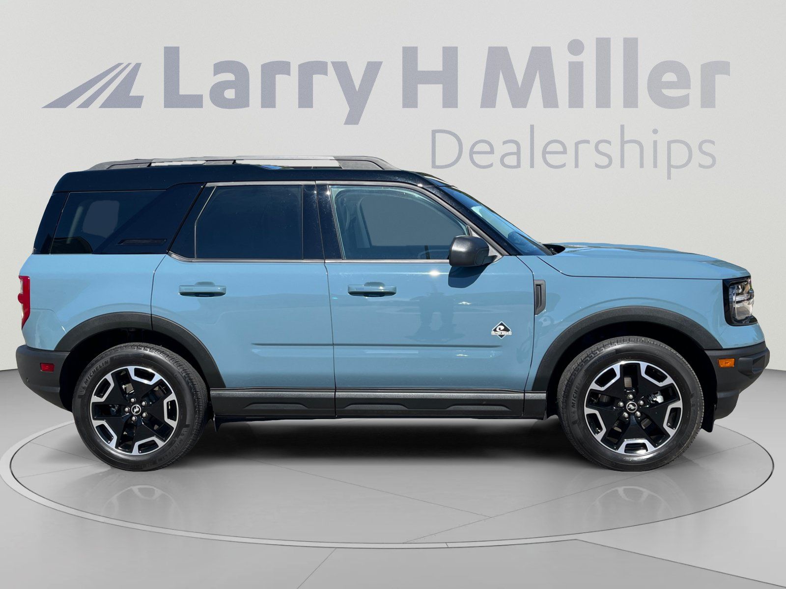Used 2021 Ford Bronco Sport Outer Banks w/ Outer Banks Package AWD/4WD image 6