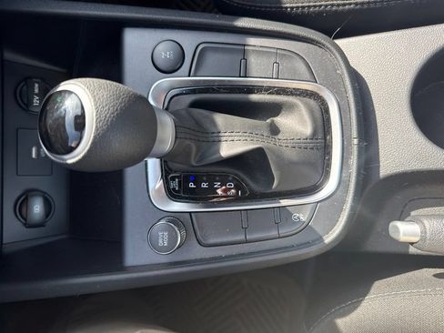 Used 2023 Hyundai Kona SEL AWD/4WD image 15