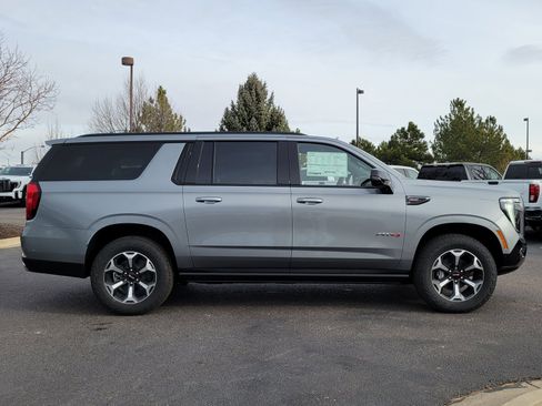 New 2026 GMC Yukon XL AT4 w/ AT4 Premium Package image 2