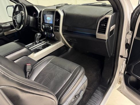 Used 2017 Ford F150 Lariat RWD image 27