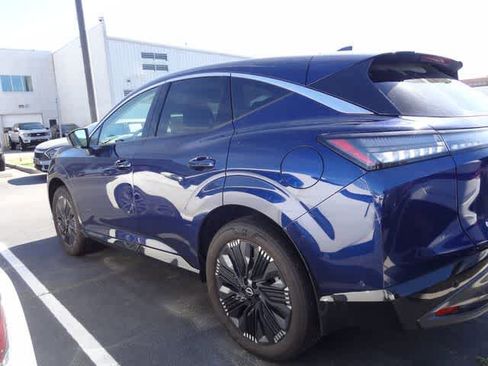 Used 2025 Nissan Murano Platinum w/ Cargo Package image 7
