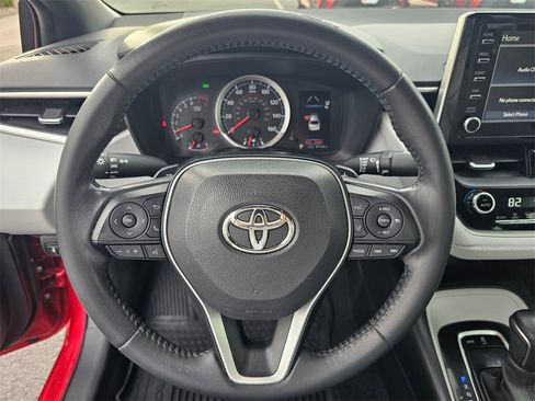 Used 2020 Toyota Corolla SE image 22
