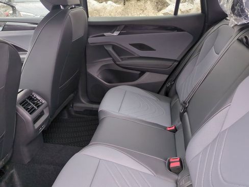 New 2026 Volkswagen Tiguan SE R-Line AWD/4WD image 27