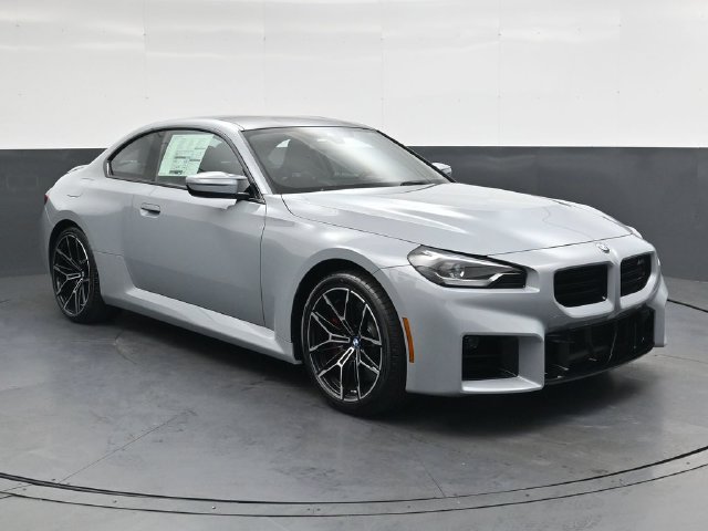 Used 2026 BMW M2 w/ Carbon Package RWD image 2
