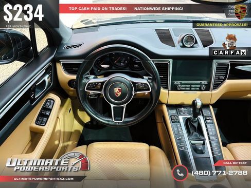 Used 2018 Porsche Macan Sport Edition AWD/4WD image 22