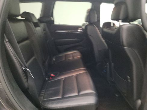 Used 2018 Jeep Grand Cherokee Limited image 19
