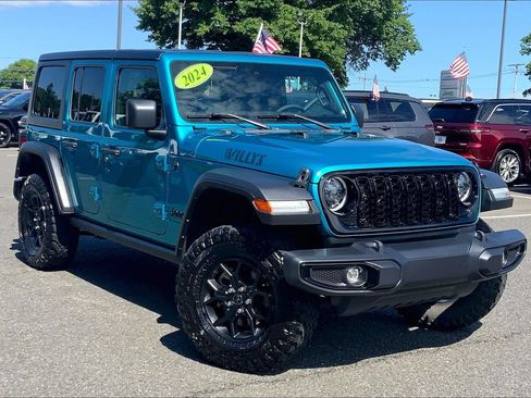 Used 2024 Jeep Wrangler Unlimited Sport AWD/4WD image 2