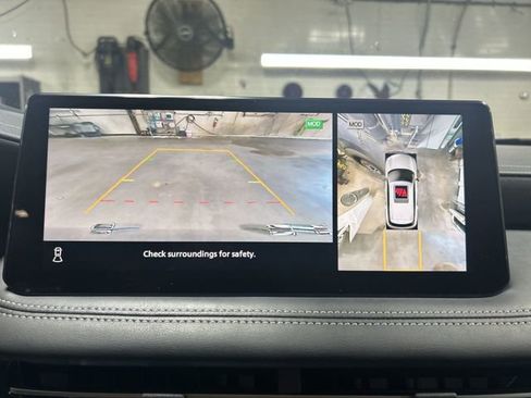 Used 2023 INFINITI QX60 Sensory AWD/4WD image 15