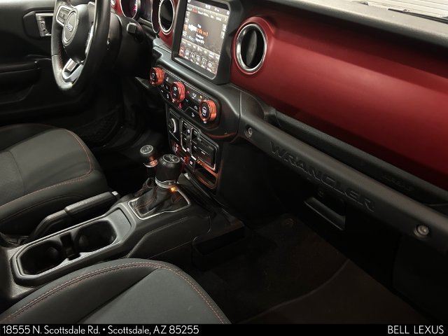 Used 2019 Jeep Wrangler Unlimited Rubicon AWD/4WD image 13