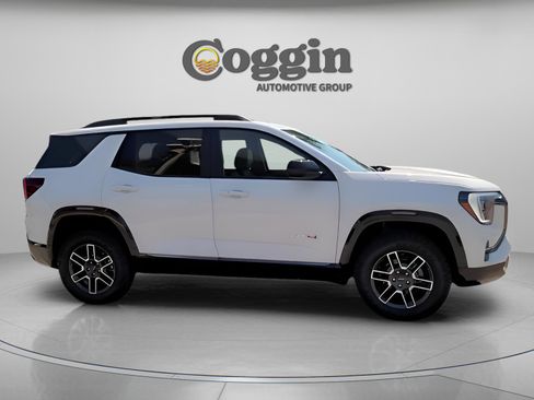 New 2026 GMC Terrain AT4 w/ Convenience Package III image 19