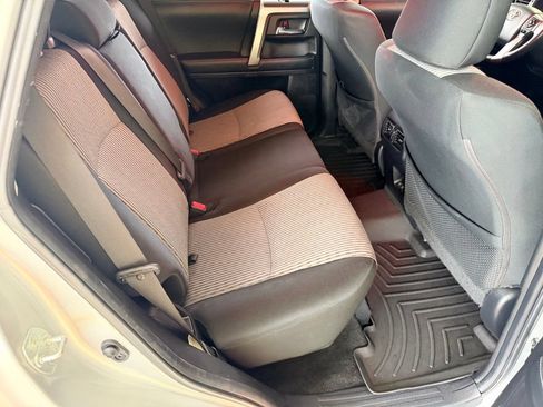Used 2021 Toyota 4Runner SR5 AWD/4WD image 33