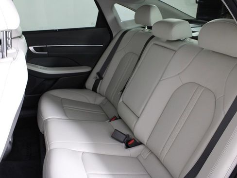 Certified 2024 Hyundai Sonata Limited FWD image 21