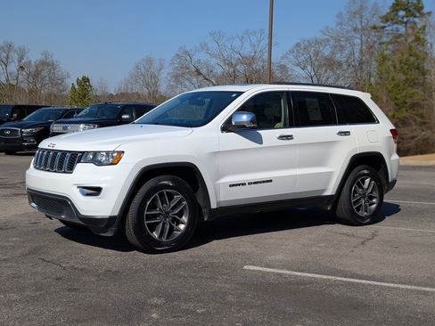 Used 2020 Jeep Grand Cherokee Limited image 5