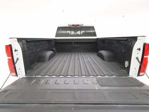 Used 2024 Chevrolet Silverado 3500 LTZ w/ LTZ Premium Package image 22