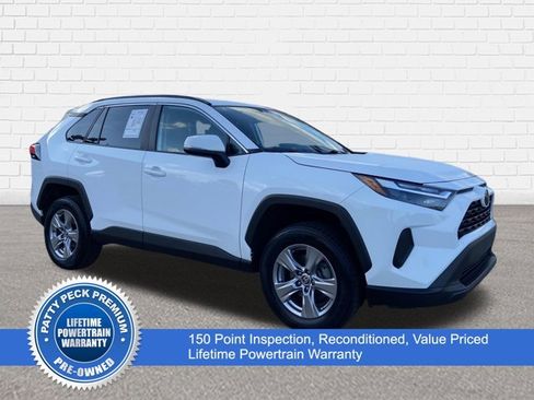 Used 2024 Toyota RAV4 XLE image 1