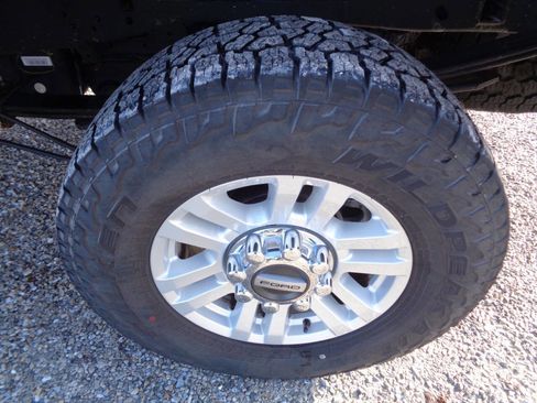 Used 2019 Ford F250 XLT image 20