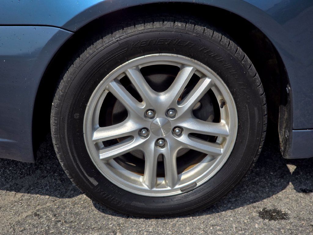Used 2005 Subaru Legacy 2.5i AWD/4WD image 21
