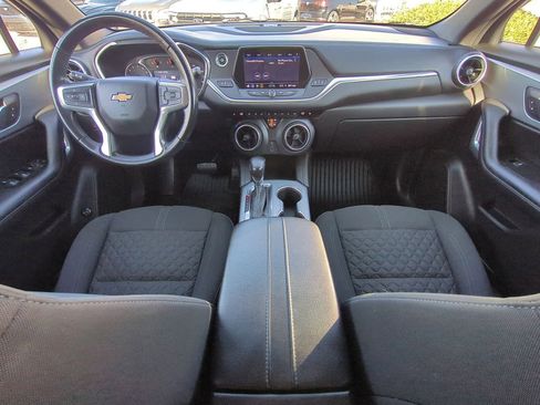 Used 2020 Chevrolet Blazer LT image 15
