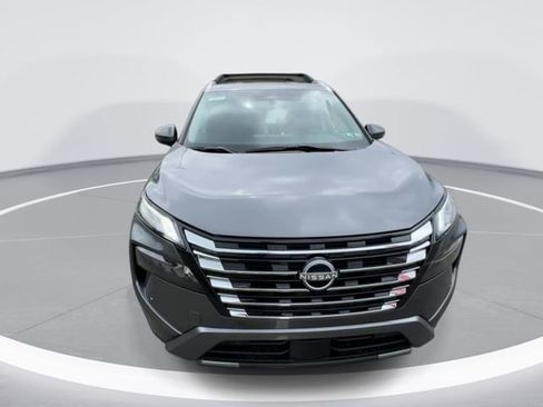 Certified 2024 Nissan Rogue SL image 3