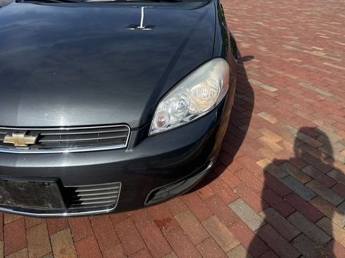 Used 2010 Chevrolet Impala LT w/ Luxury Edition Package FWD image 24