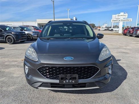 Used 2020 Ford Escape Titanium image 7