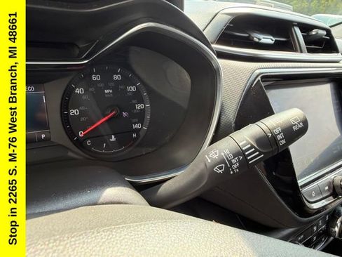 Used 2023 Chevrolet TrailBlazer LT w/ Convenience Package AWD/4WD image 30