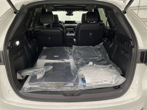 Certified 2025 MAZDA CX-90 Plug-In Hybrid w/ Premium Plus image 15