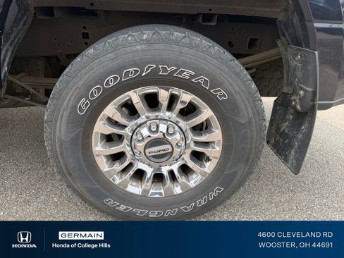 Used 2021 Ford F250 XLT w/ XLT Premium Package AWD/4WD image 10