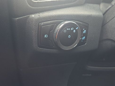 Used 2022 Ford EcoSport SE w/ SE Convenience Package image 20