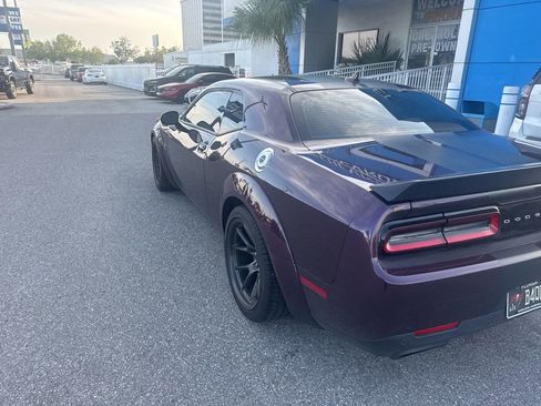 Used 2022 Dodge Challenger SRT Hellcat image 9