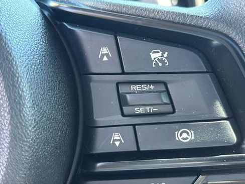 Certified 2025 Subaru Crosstrek 2.0i Premium image 24