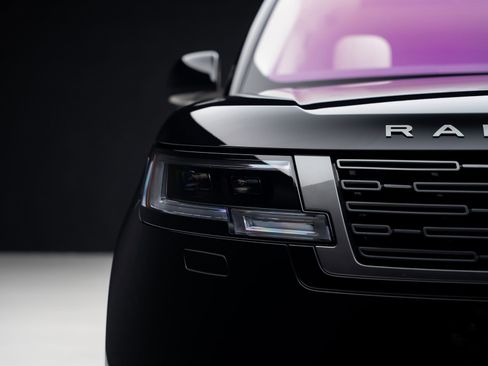 Used 2023 Land Rover Range Rover SE AWD/4WD image 9