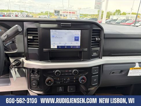 New 2026 Ford F350 XLT w/ XLT Value Package AWD/4WD image 17